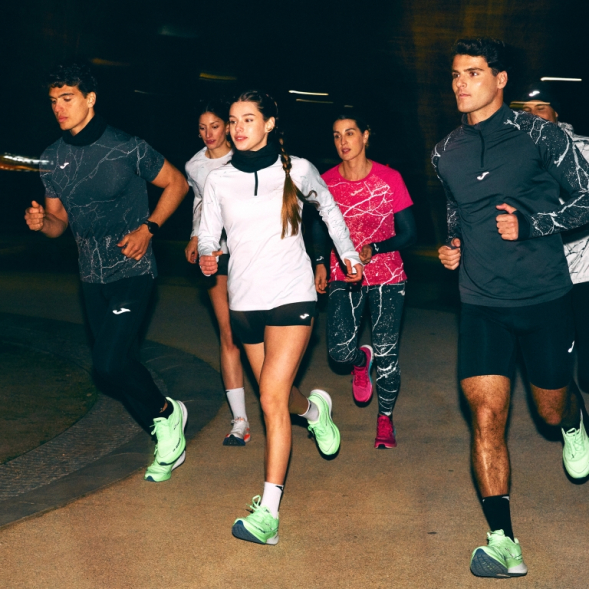 SUDADERA DEVA R-NIGHT BLANCO NEGRO