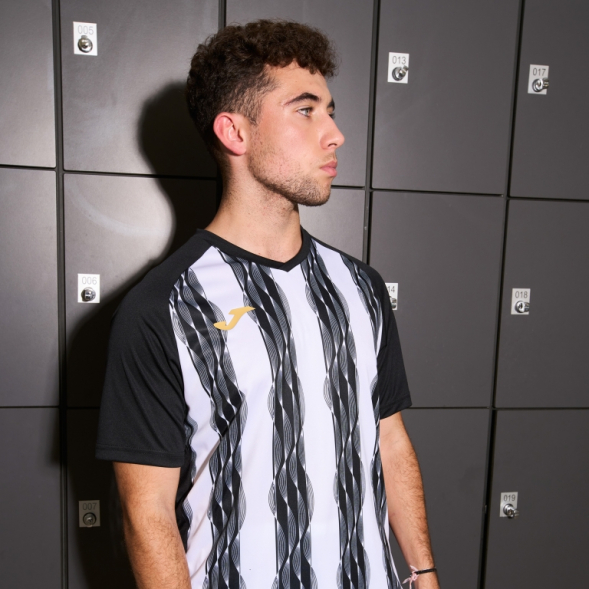 CAMISETA MANGA CORTA INTER V NEGRO BLANCO