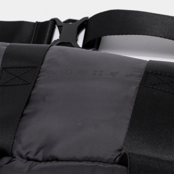 RIÑONERA BREATH NEGRO