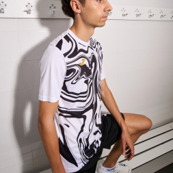 CAMISETA MANGA CORTA LION II BLANCO NEGRO