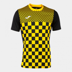CAMISETA MANGA CORTA FLAG III NEGRO AMARILLO